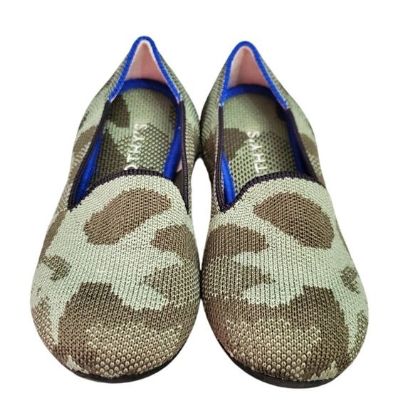 Rothy's Kids Camo Slip On Loafers, Size 11 - Picture 2 of 6